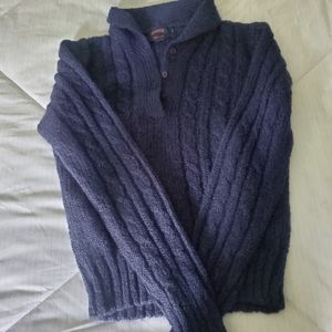 100% Acrylic sweater (juniors)